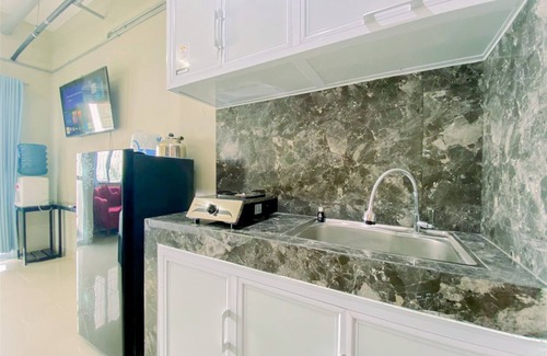 Kedungmanggu Apartamento | Warm And Homey Studio At Royal Sentul Park Apartment