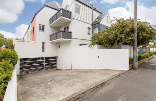 Christchurch City Centre Apartamento | Warm and inviting - Free carpark