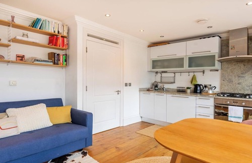 Mildmay Apartamento | Warm and Welcoming 1BD Flat in East London