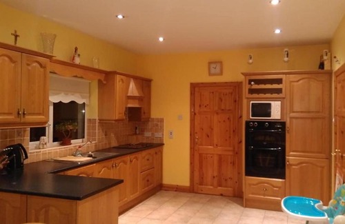 Ballinrobe Casa | Warm and welcoming family home