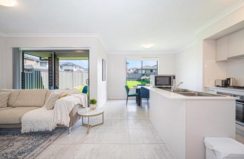 Leppington Apartamento | Warm cozy 5Br house near train station & Coles