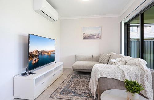 Leppington Apartamento | Warm cozy 5Br house near train station & Coles