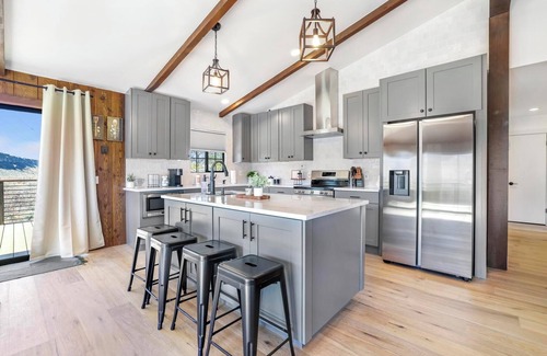 Twin Falls Casa | Warm Creek Bungalow, RIVER VIEWS