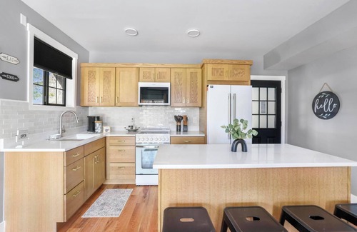 Twin Falls Casa | Warm Creek Cottage in the canyon