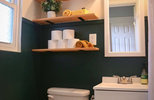 Norfolk Casa | Warm Gem near base/school/ hospitals