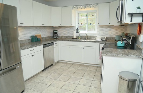 Norfolk Casa | Warm Gem near base/school/ hospitals
