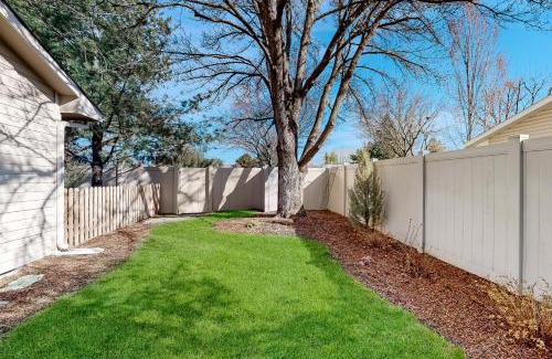 Southeast Boise Casa | Warm & Inviting