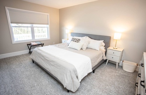 Marion Otro | Warm Spring Farmhouse, Old Charm with Modern Updates in Historic Chambersburg
