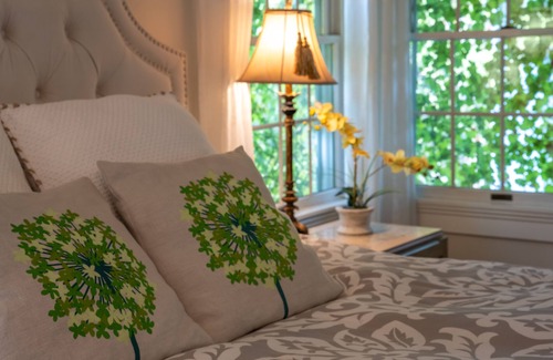 Sunnyslope Cama Y Desayuno | Warm Springs Inn & Winery