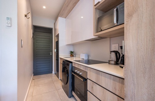 Port Zimbali Apartamento | Warm Studio Apartment , Aircon , Pool