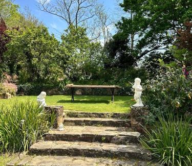 Grabouw Casa | Warm Welcoming Cottage - Your Perfect Getaway