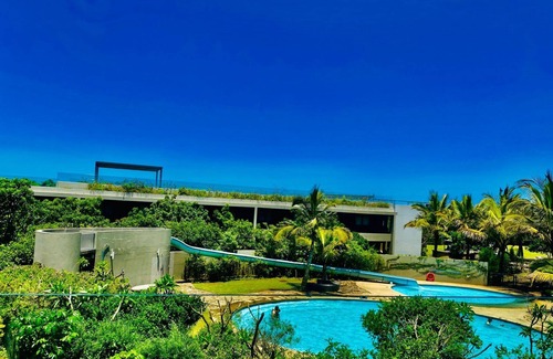 Hillhead Apartamento | Warmth & comfortability, all in the heart of an apartment at Pebble Beach.