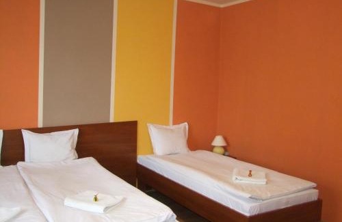 Rzeszow Casa | Warneńczyka 85A bezpłatny parking, faktura, prywatna łazienka, klimatyzacja