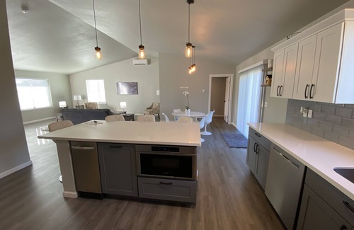 Warren Casa | Warren Oregon Vacation Rental House