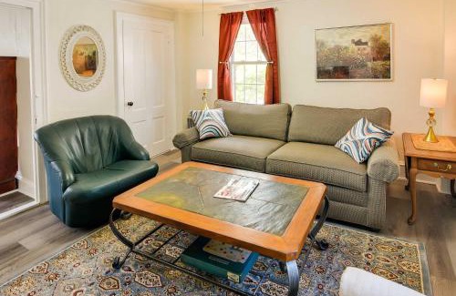Warren Apartamento | Warren Vacation Rental, Walk to Warren Town Beach