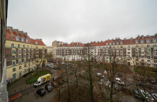 Srodmiescie Południowe Apartamento | Warsaw Downtown Studio - Top location, Metro Nearby - by Rentujemy