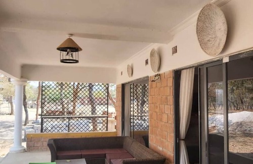 Zambia Casa | Warthog house cozy country house