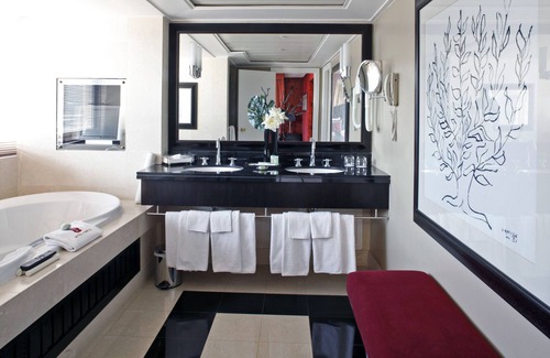 Faubourg-du-Roule Hotel | Warwick Champs-Elysées Paris