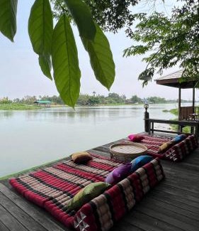 Nakhon Chai Si Hotel | Was Na Yajai