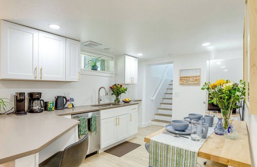 Washington Park West Apartamento | Wash Park Access: Denver Apt w/ Outdoor Dining!