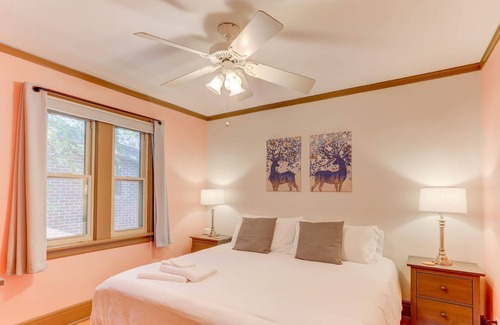 Washington Park West Casa | Wash Park Bungalow| Location & Backyard