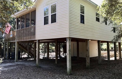 Carova Beach Casa | Wash Woods 4X4 Corolla, NC Saturday to Saturday only Corova Beach