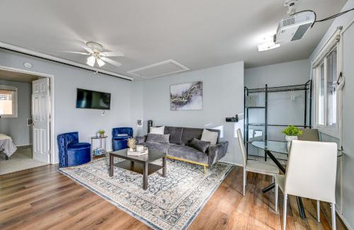 Des Moines Apartamento | Washington Vacation Rental Near Seattle and Tacoma