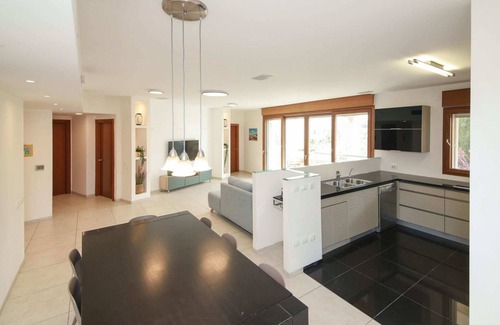 Mamilla Apartamento | Washington XII - Three Bedroom Apartment, Sleeps 7