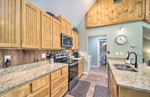 Butler Casa | Watauga Lake Butler Retreat w/ Private Dock!