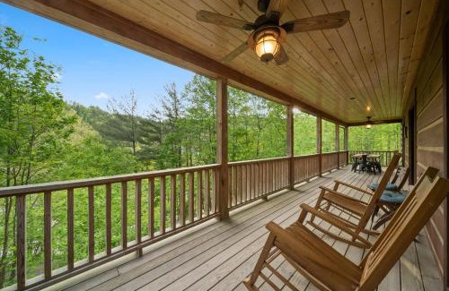 Sugar Grove Casa | Watauga River Retreat