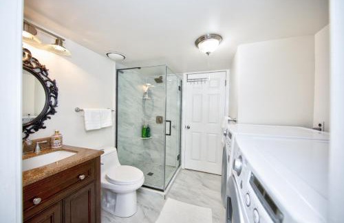 Bel Air Apartamento | Watch Deer from a Farm Cottage