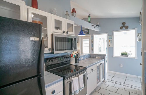 Little Egg Harbor Casa | Waterfront 4/2 House w/Boat Dock & Cottage. Bring Your Boat!