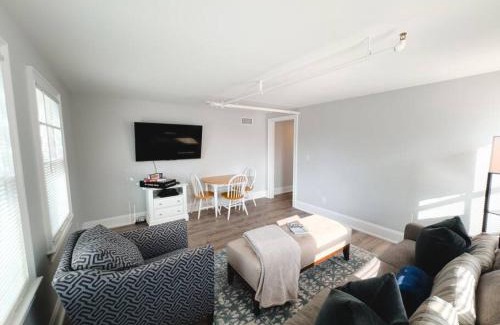 Hyannis Casa | Water Access 5-Bed 2-Bath Retreat