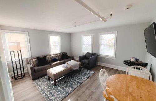 Hyannis Casa | Water Access 5-Bed 2-Bath Retreat