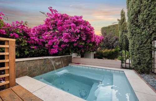 Middletown Casa | Water and Downtown Views 5 Min to Zoo & Airport