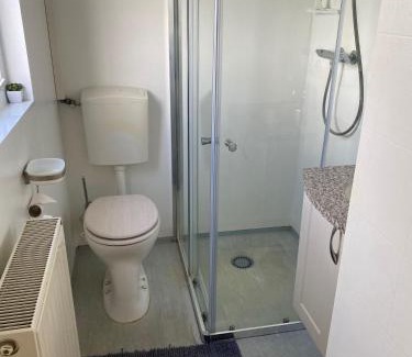 Grou Apartamento | Water Chalet Grou nr 6 Recreationpark Yn'e Lijte evt met ligplaats boot