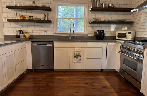 Summerville Casa | WATER FRONT for MASTERS!! Walking Distance to Augusta National Golf Club