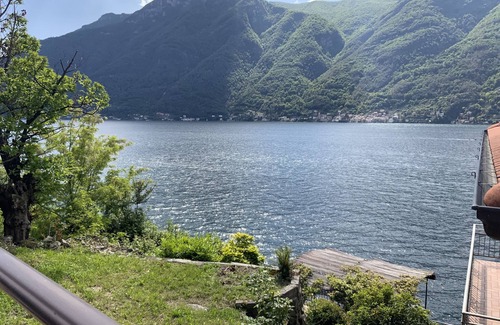 Nesso Apartamento | Water Front Property with Lake Access & Boat Dock