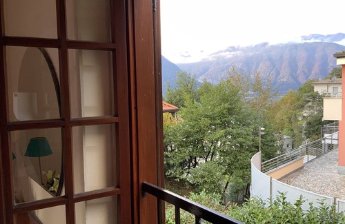 Nesso Apartamento | Water Front Property with Lake Access & Boat Dock