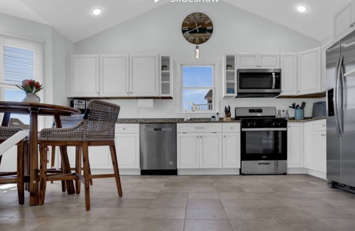 Ortley Beach Casa | Water front with Hot tab !!! Enjoy Jersey short summer