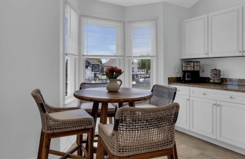 Ortley Beach Casa | Water front with Hot tab !!! Enjoy Jersey short summer