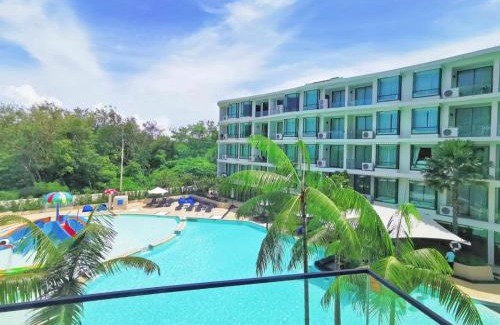 Rawai Apartamento | Water park Rawai Beach 200m Nai Han king bedroom