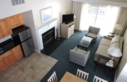 Westbrook Center Casa | Water's Edge Resort y spa con piscina cubierta y al aire libre y playa. Condo Sleeps 6