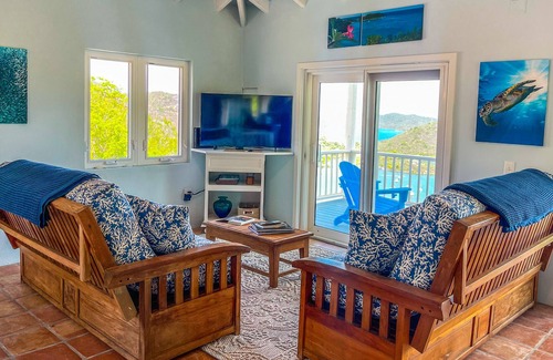 Lower Carolina Villa | Water + Sky - Quaint Caribbean Cottage, Family Friendly, A/C, Hot Tub