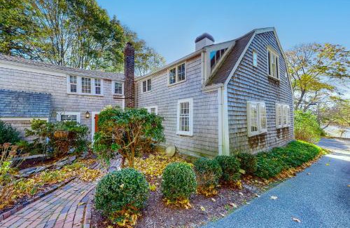 Sandwich Casa | Water Street Retreat