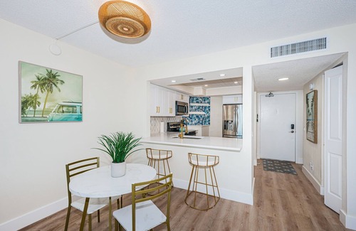 Casa del Mar Condominio | Water View Beach Paradise Condo @ Tierra Verde