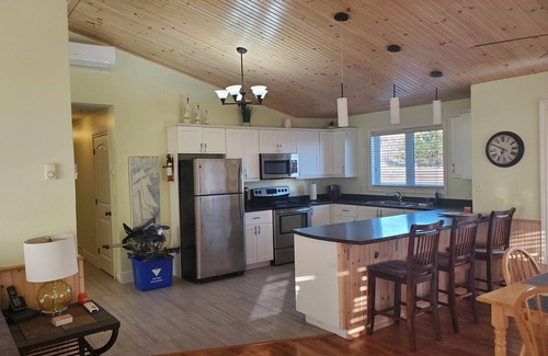 Bayview Casa | Water view cottage 5 min to Cav Beach, Golf, Anne Green Gables