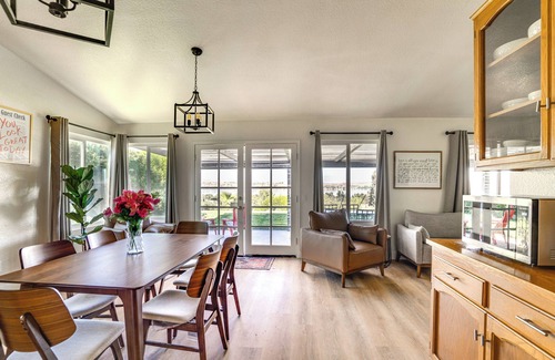 Lake Elsinore Casa | Water-View Home w/ Hot Tub in Lake Elsinore!