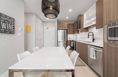 Tsawwassen Apartamento | Water View Penthouse Tsawwassen Mills/2bd/bth !