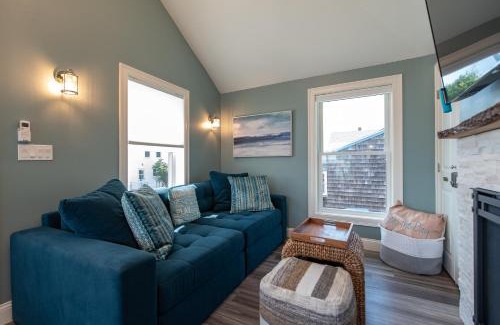 Portsmouth Casa | Water Views from nearly every room 3BR 3BA